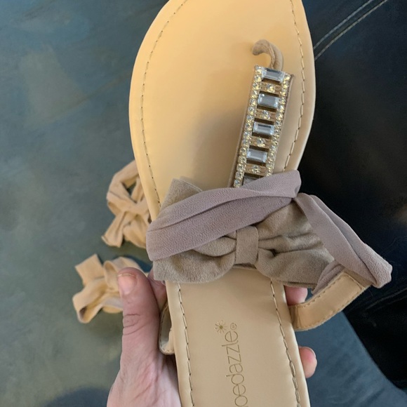 shoedazzle lace up heels